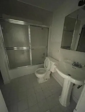 $1,650 | 66 Easthampton C, Unit C, West Palm Beach, FL 33417