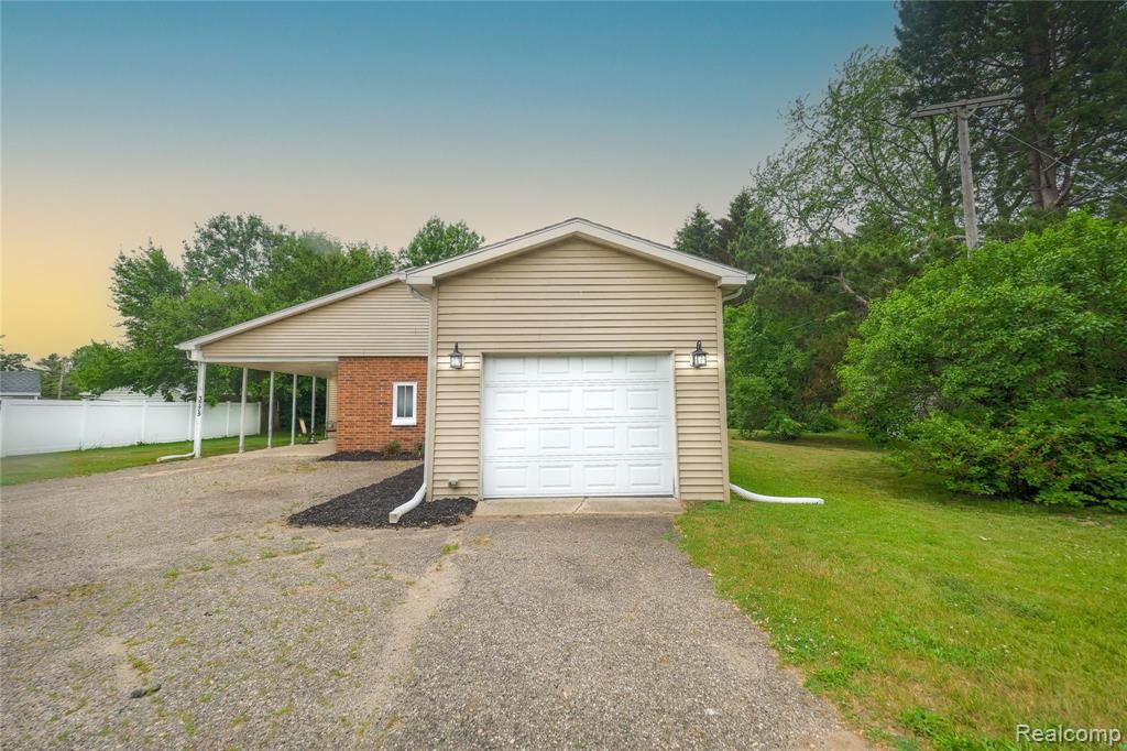 3775 Vanneter Road Williamston, MI 48895 - Photo 2 of 12