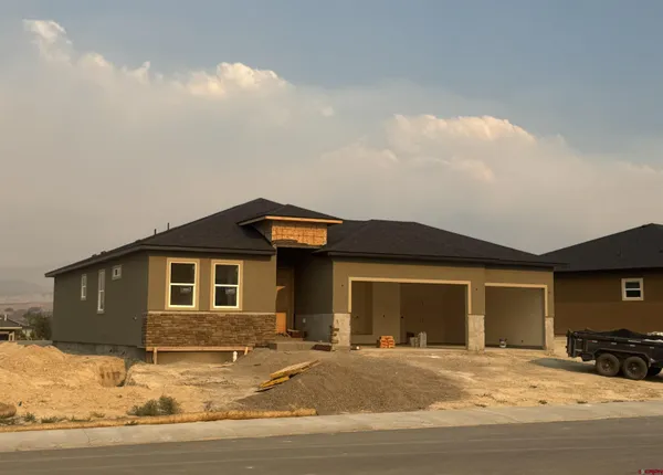 $615,990 | 3805 Chestnut Drive, Montrose, CO 81401