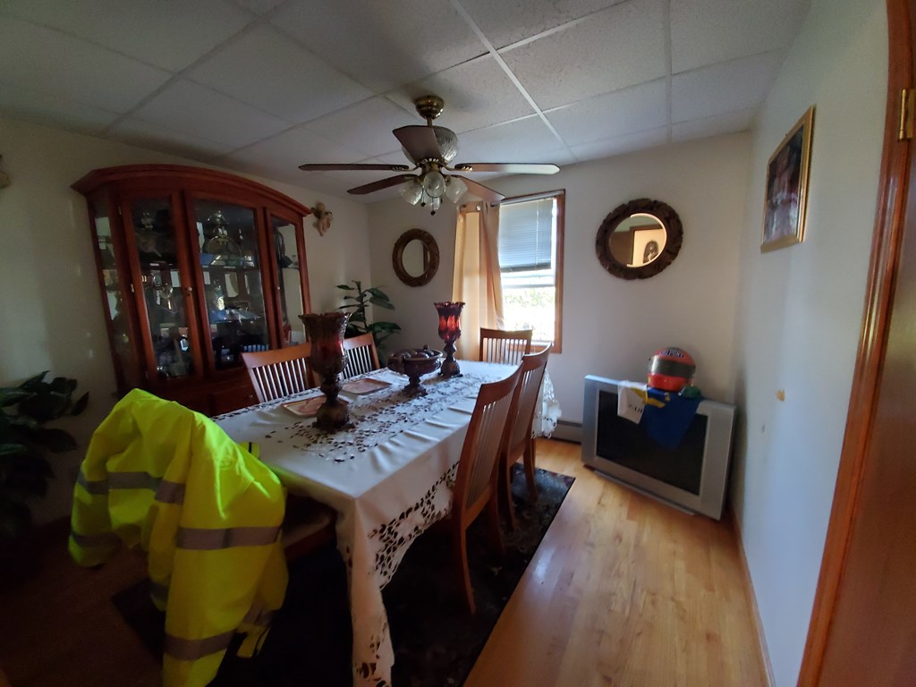 71 Mulberry Street Fall River, MA 02721 - Photo 3 of 4 Gallery Image 3