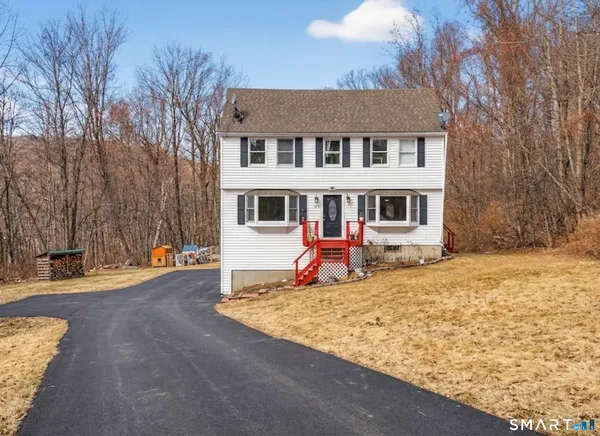 $439,900 | 120 East Hampton Road, Marlborough, CT 06447