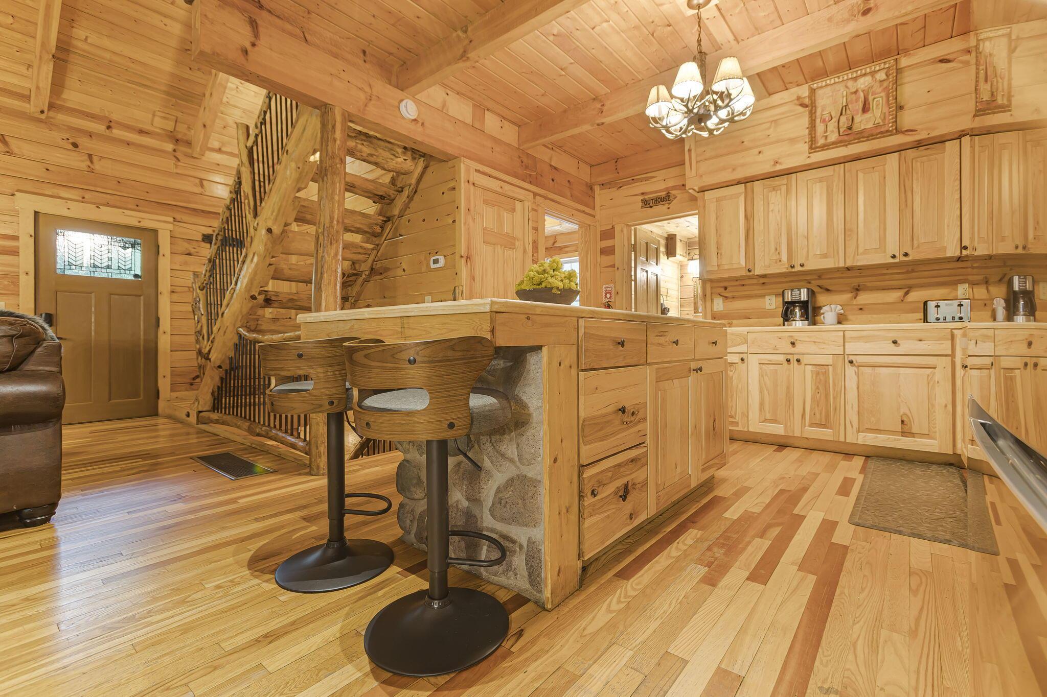 19475 Linden Road Logan, OH 43138 - Photo 23 of 94 Kitchen