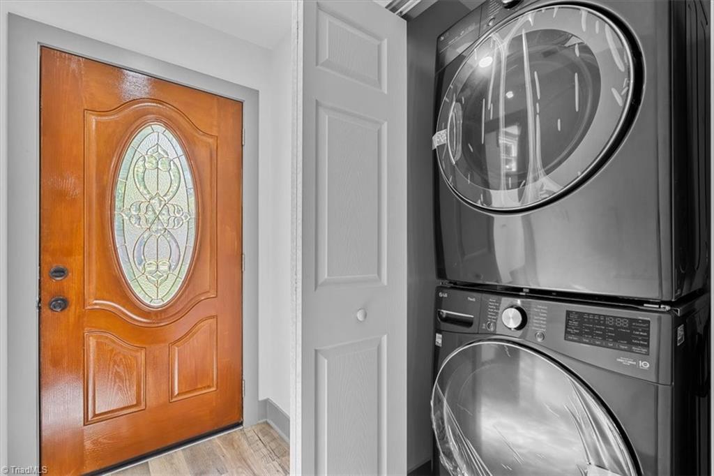 609 Unity Street Thomasville, NC 27360 - Photo 27 of 35