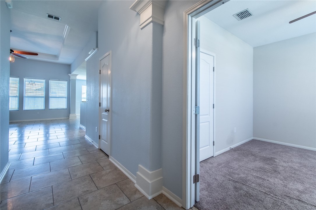 316 San Jose Street Portland, TX 78374 - Photo 3 of 35