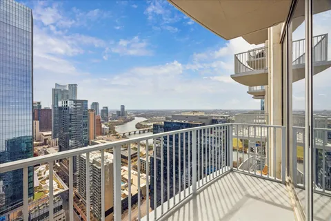 $925,000 | 360 Nueces Street, Unit 4009, Austin, TX 78701