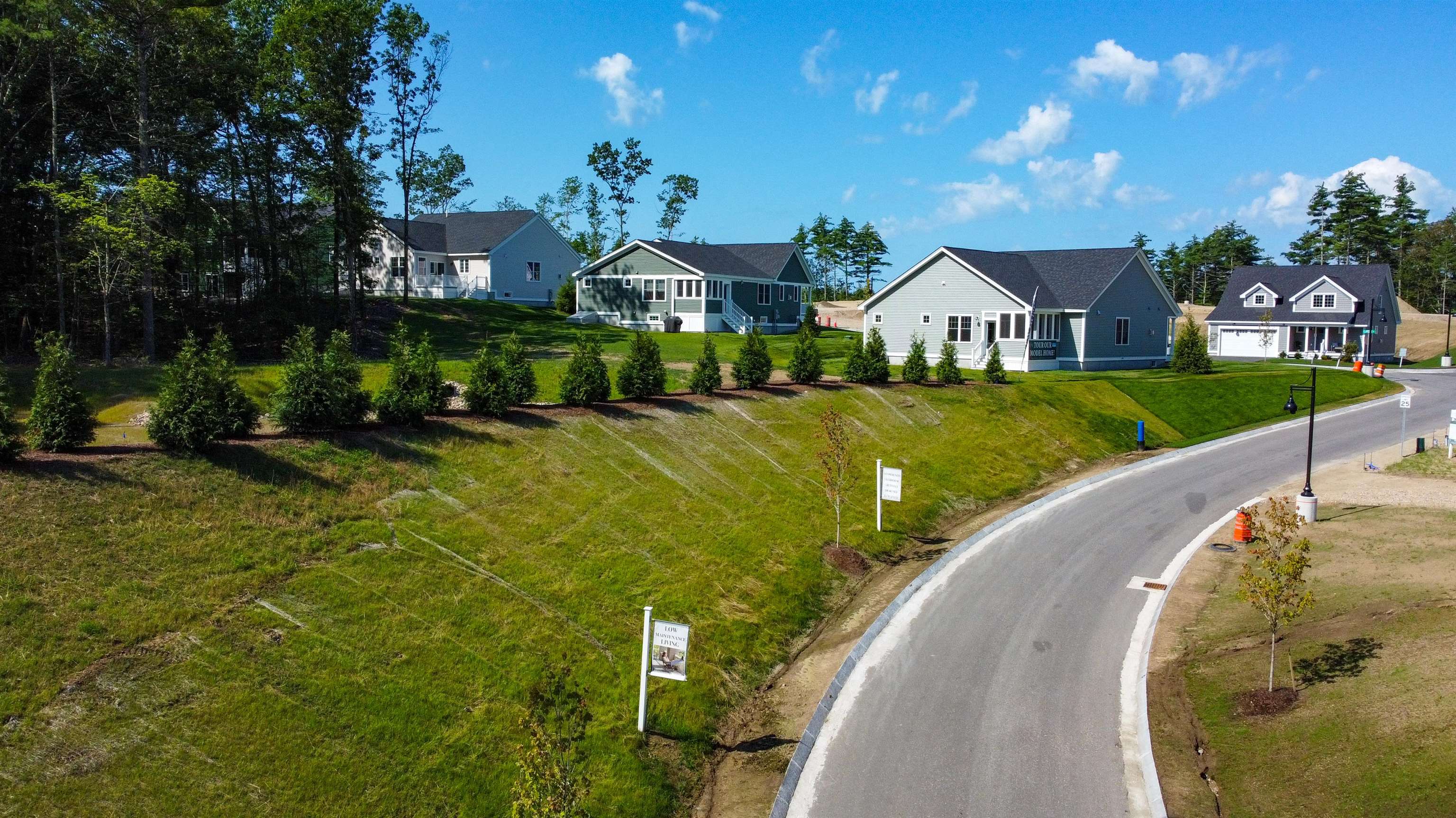 4 Cliffside Drive Auburn, NH 03032 - Photo 29 of 38