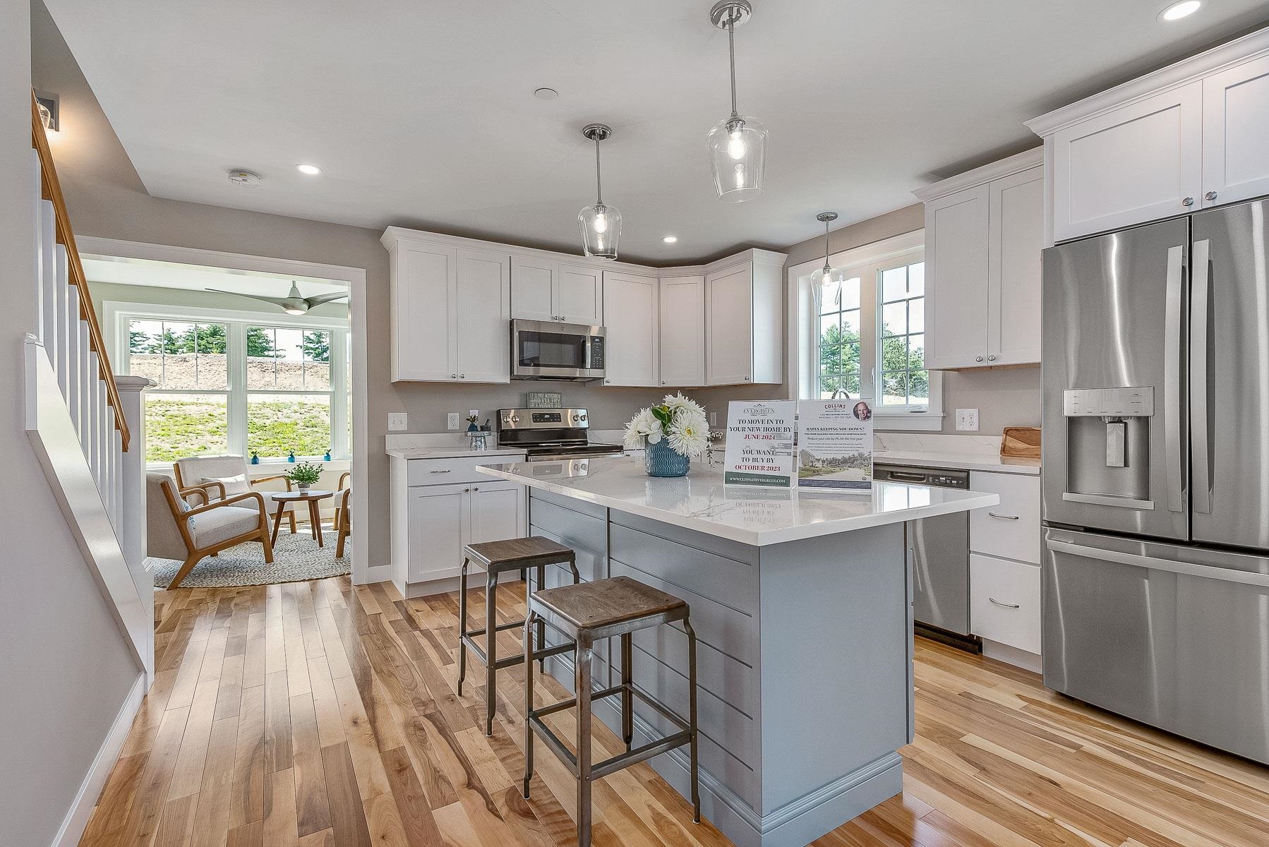 4 Cliffside Drive Auburn, NH 03032 - Photo 37 of 38