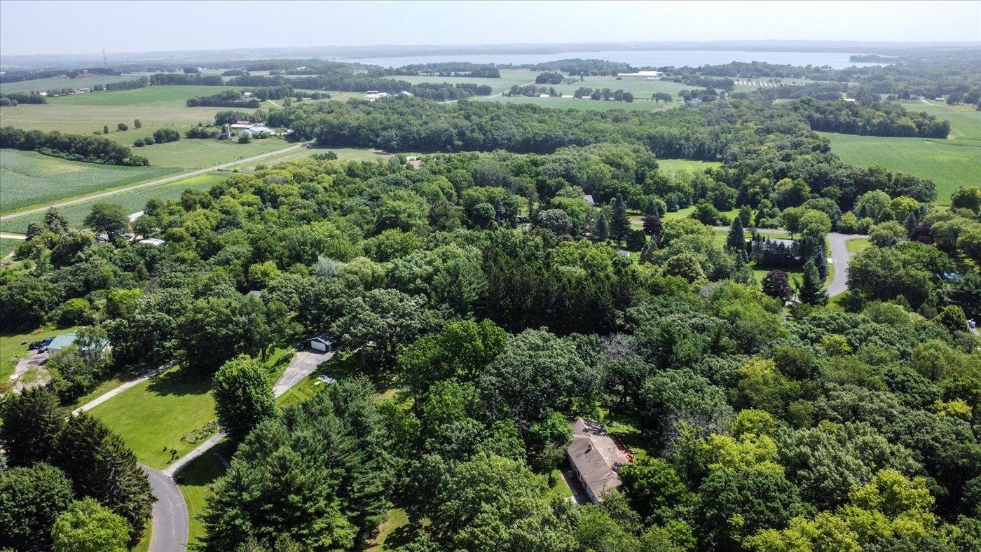 4031 Lally Road Oregon, WI 53575 - Photo 15 of 61