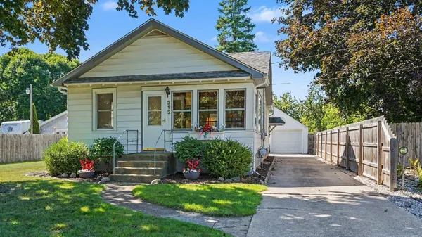 $142,900 | 312 Plummer Street, Essexville, MI 48732