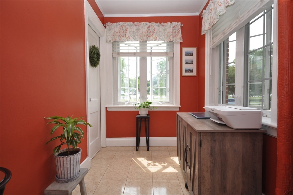 298 Main Street, Unit 12 Wakefield, MA 01880 - Photo 9 of 25