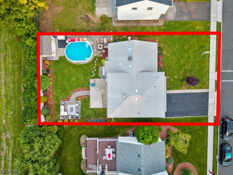 119 Rutgers Place Clifton, NJ 07013 - Photo 27 of 31