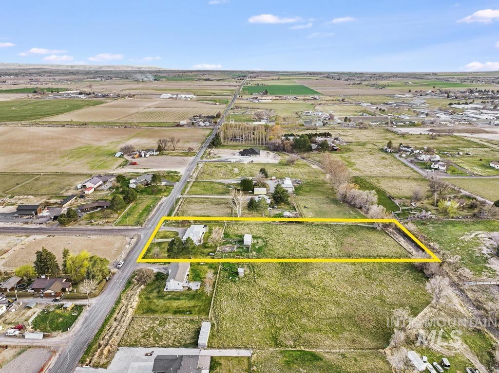 3985 North 2300 E Road Filer, ID 83328 - Photo 29 of 35 Overview of rural landscape featuring property boundaries highlighted and extensive farmland