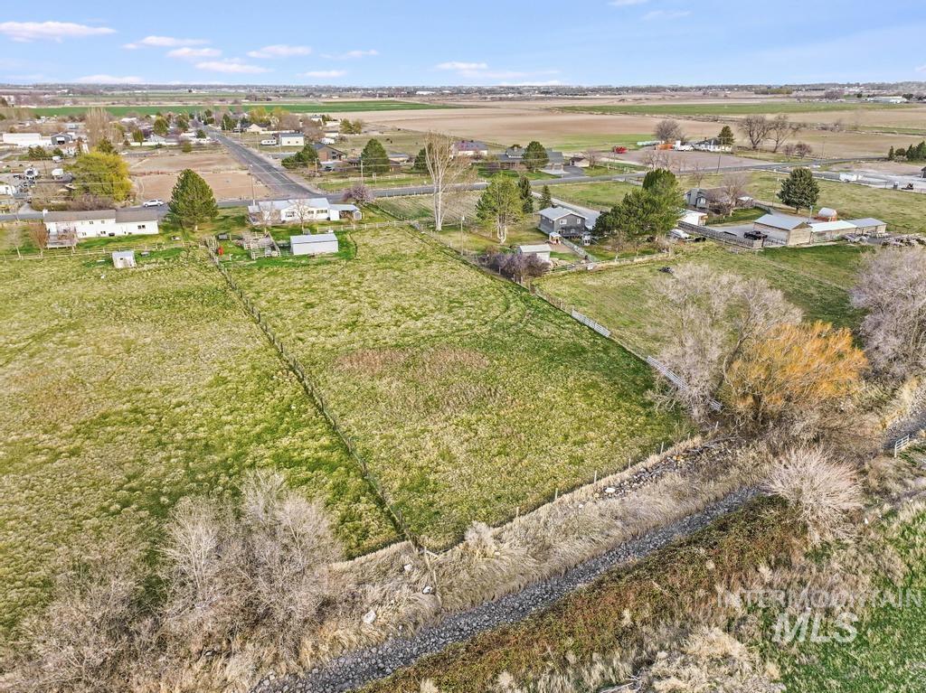 3985 North 2300 E Road Filer, ID 83328 - Photo 32 of 35 Aerial view of sparsely populated area