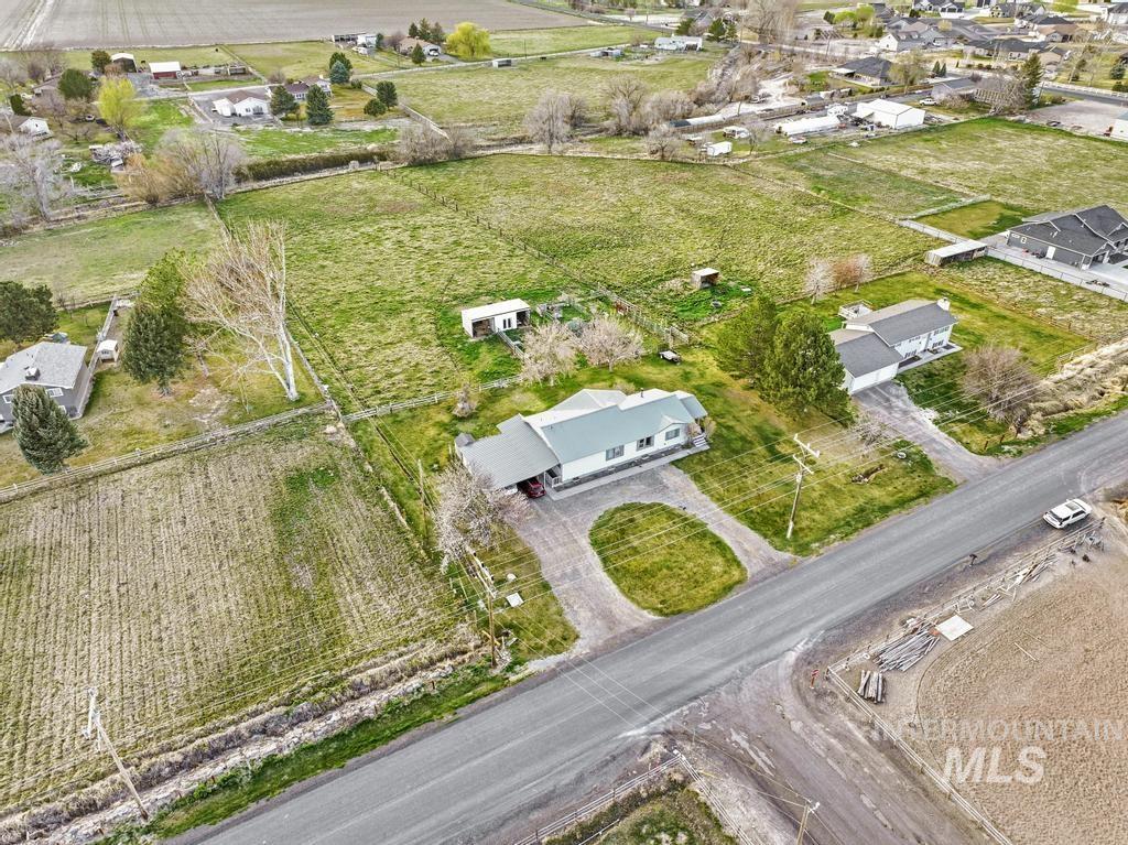 3985 North 2300 E Road Filer, ID 83328 - Photo 33 of 35 Overview of rural landscape featuring extensive farmland