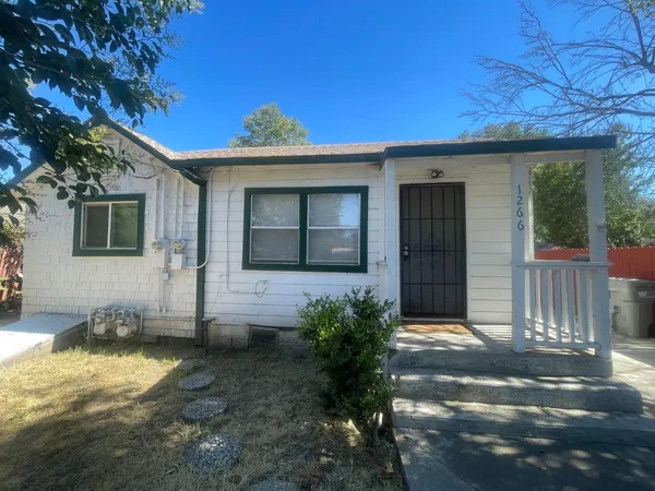 $520,000 | 1266 Depot Street, Woodland, CA 95776