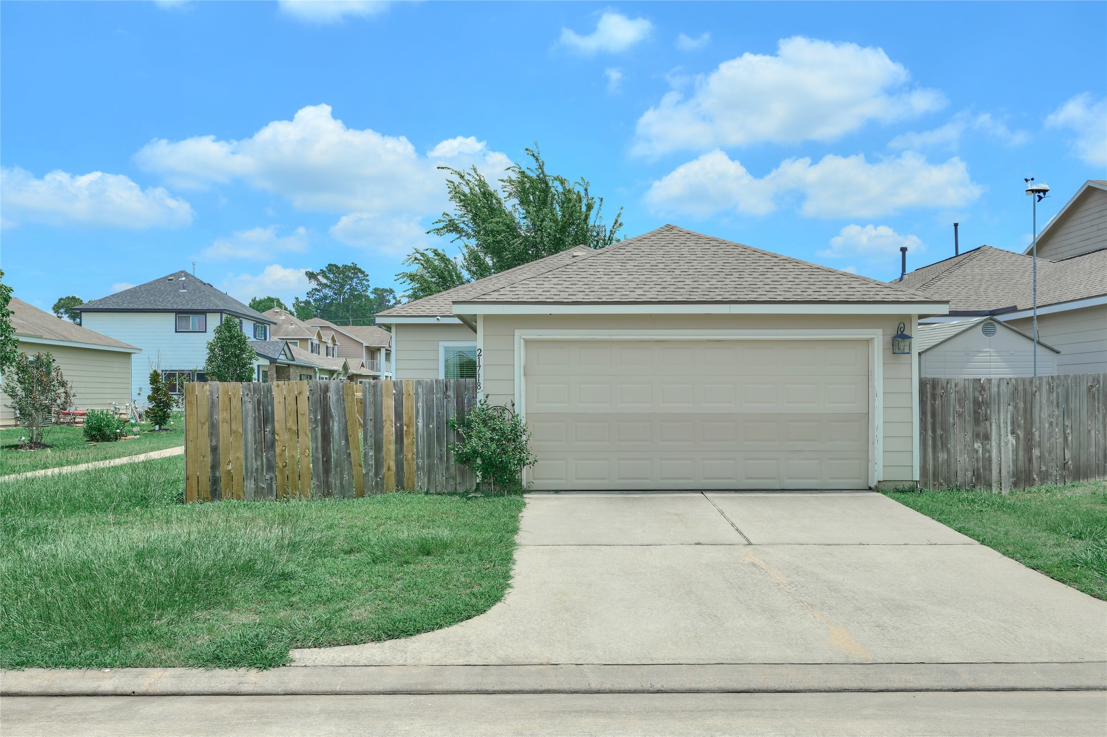 21718 Grassy Hill Lane Spring, TX 77388 - Photo 32 of 34