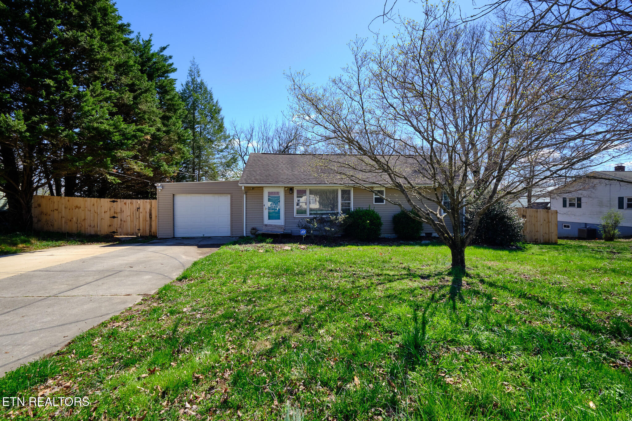 548 Murray Dr 29