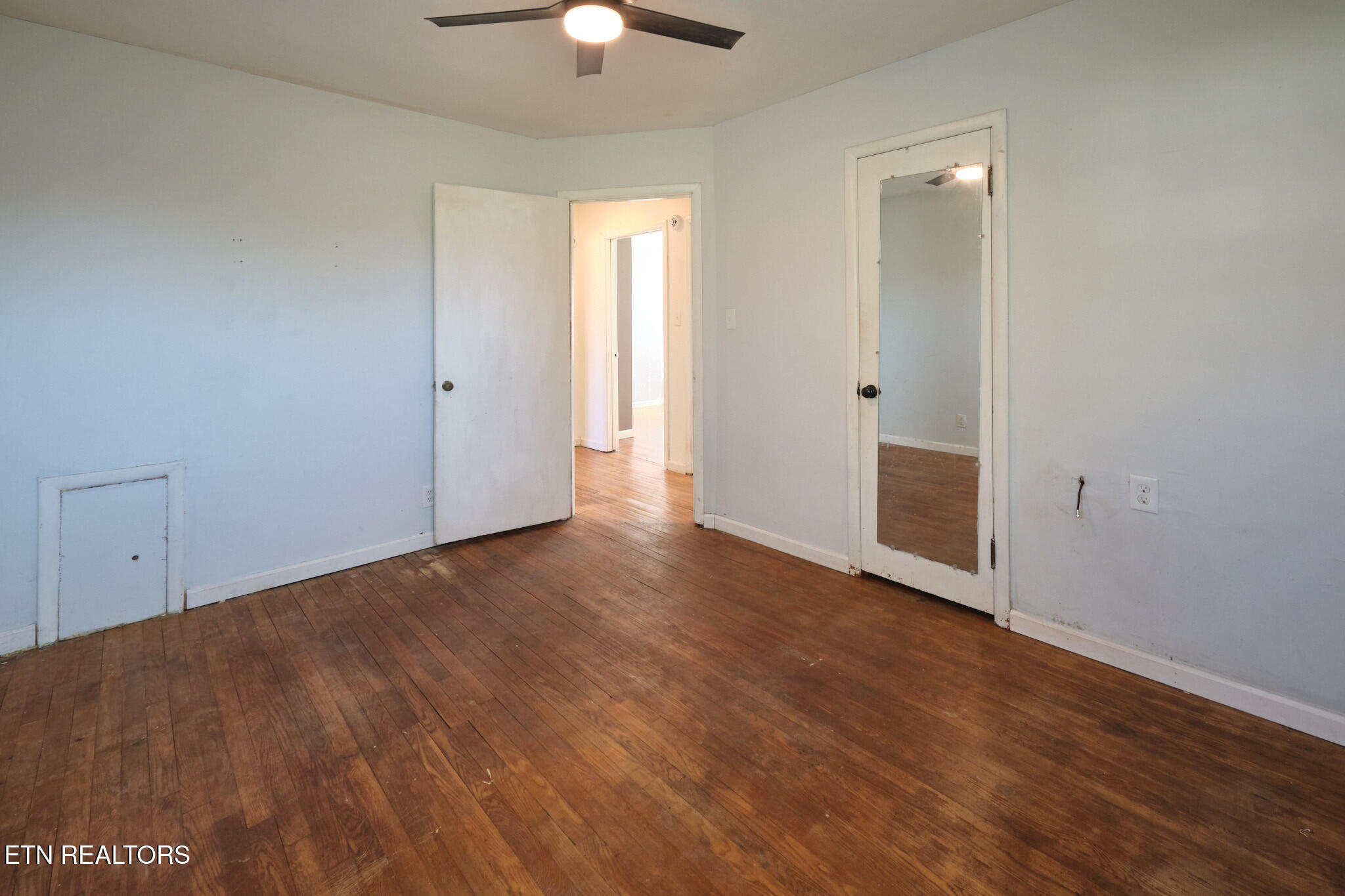 548 Murray Road Northwest Knoxville, TN 37912 - Photo 26 of 56 548 Murray Dr 20