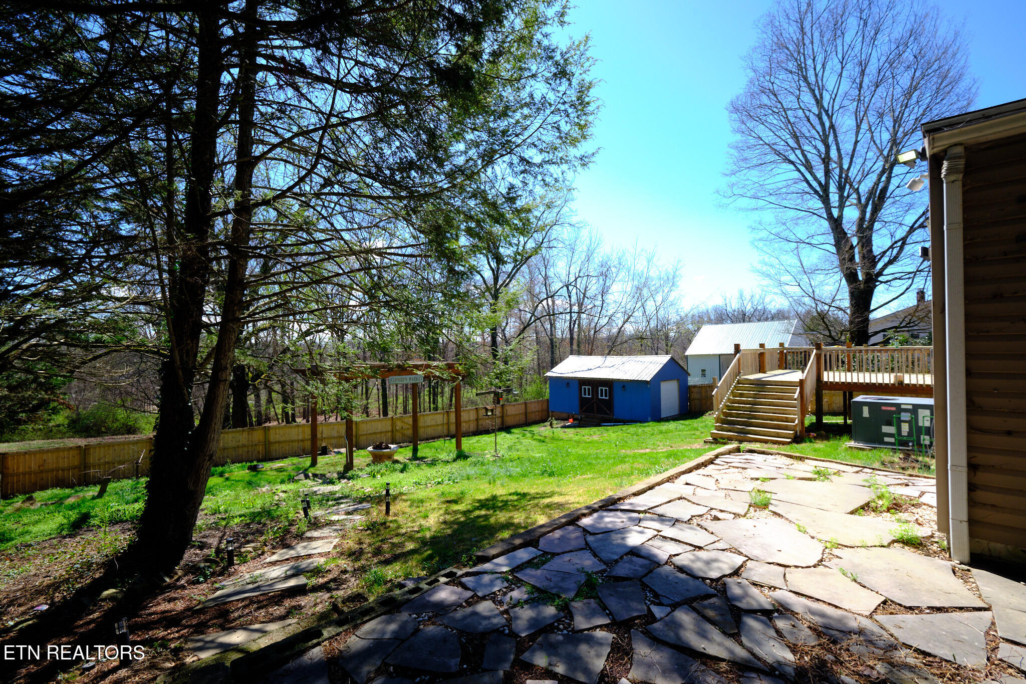 548 Murray Road Northwest Knoxville, TN 37912 - Photo 34 of 56 548 Murray Dr 36