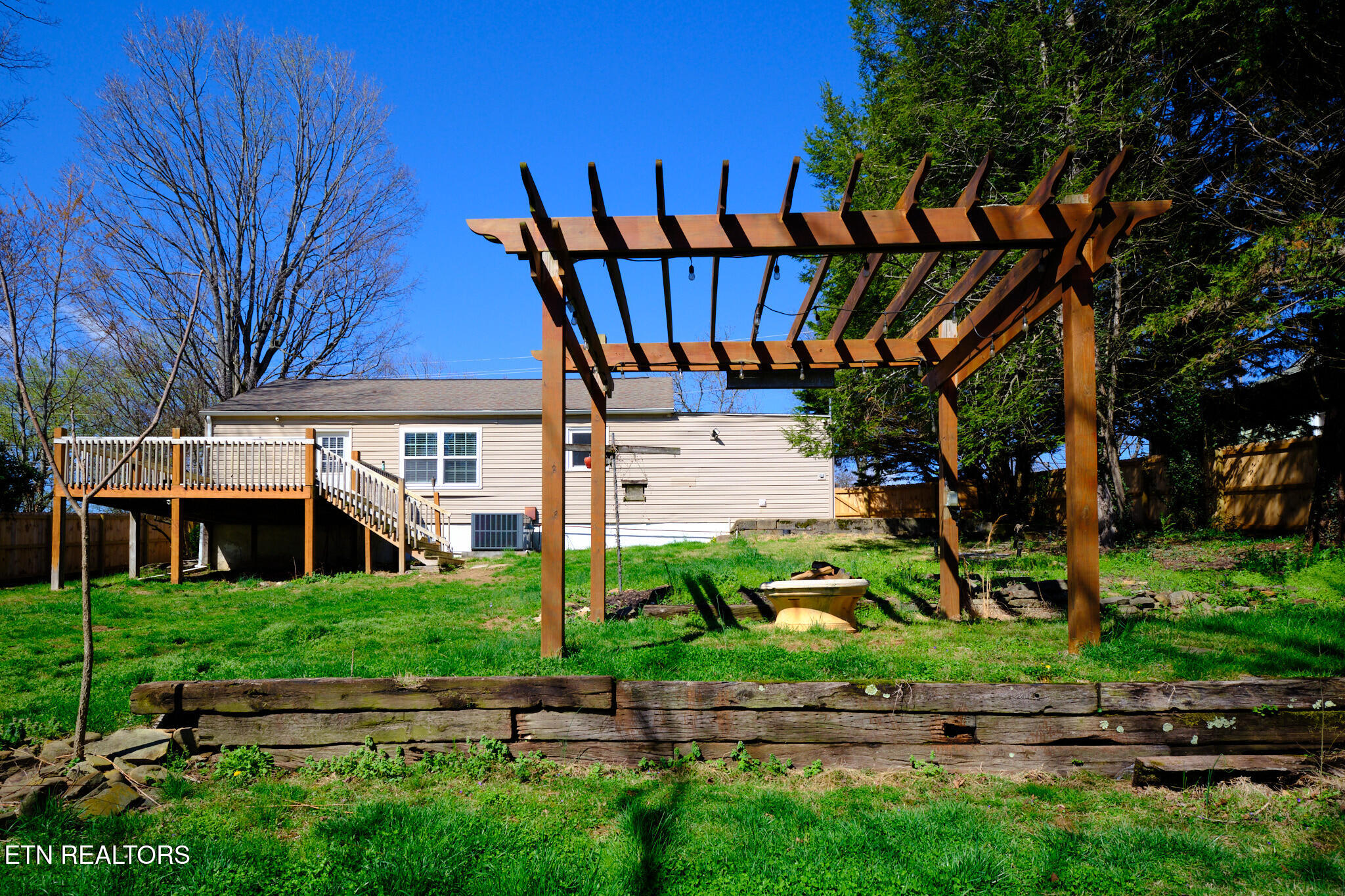 548 Murray Road Northwest Knoxville, TN 37912 - Photo 45 of 56 548 Murray Dr 53