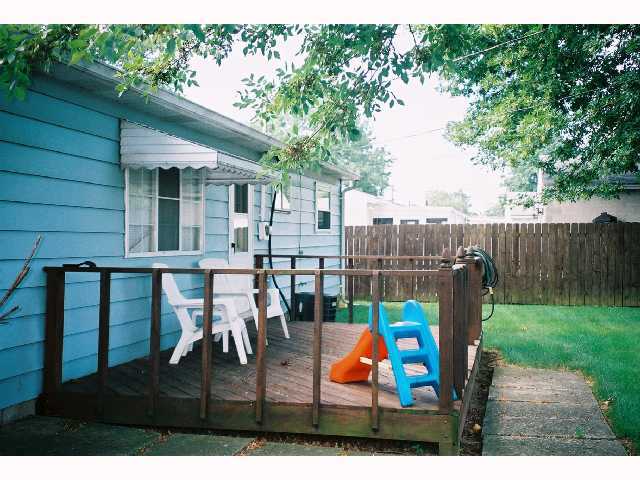 215 Redmond Road Columbus, OH 43228 - Photo 4 of 11 Gallery Image 4
