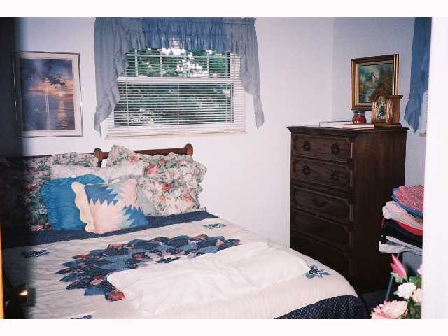 215 Redmond Road Columbus, OH 43228 - Photo 8 of 11 Gallery Image 8