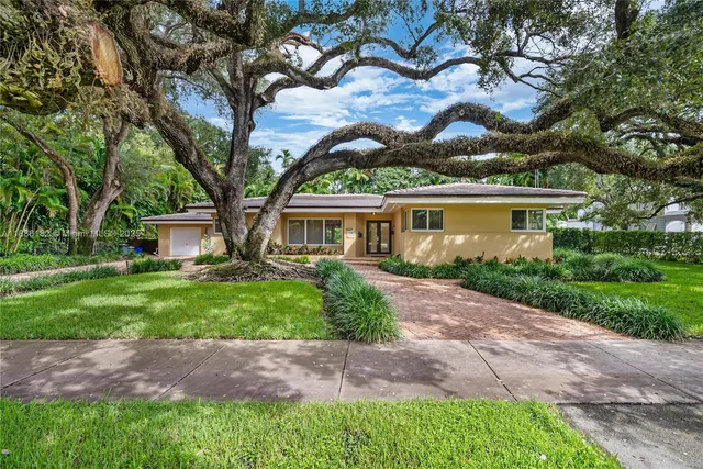 $9,500 | 1039 Hardee Road, Unit 1039, Coral Gables, FL 33146