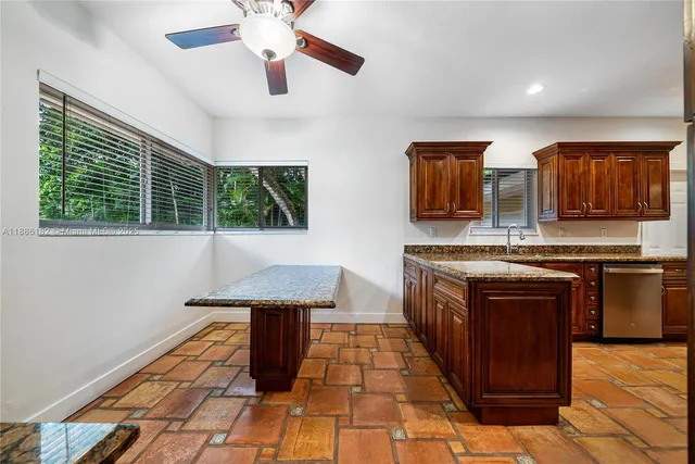 $9,500 | 1039 Hardee Road, Unit 1039, Coral Gables, FL 33146