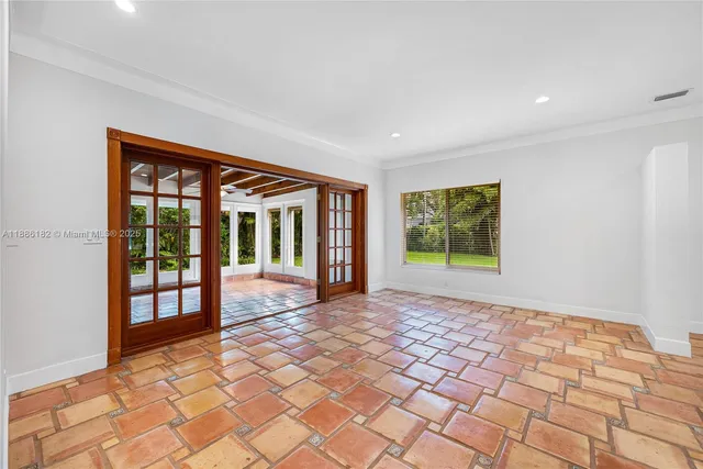 $9,500 | 1039 Hardee Road, Unit 1039, Coral Gables, FL 33146