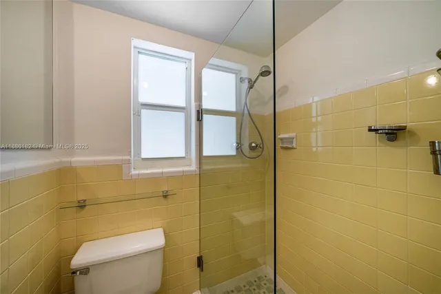 $9,500 | 1039 Hardee Road, Unit 1039, Coral Gables, FL 33146