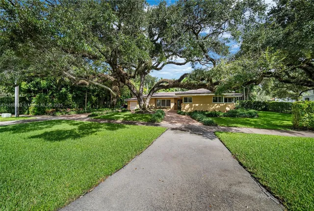 $9,500 | 1039 Hardee Road, Unit 1039, Coral Gables, FL 33146