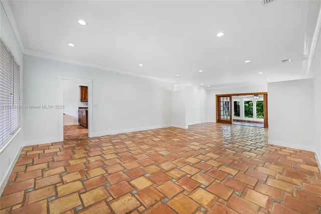 $9,500 | 1039 Hardee Road, Unit 1039, Coral Gables, FL 33146