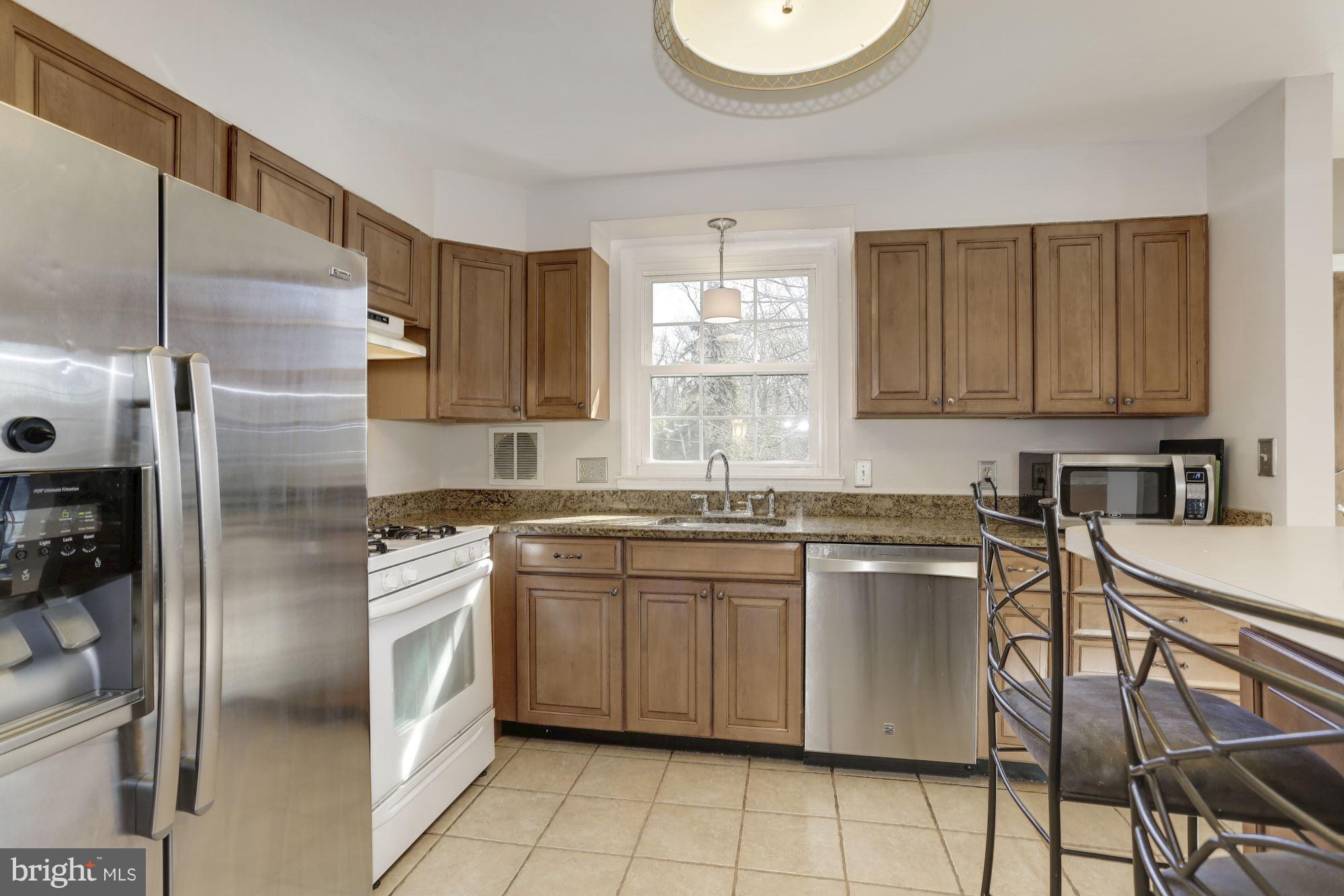 8621 Valleyfield Road Lutherville-Timonium, MD 21093 - Photo 13 of 29 Kitchen