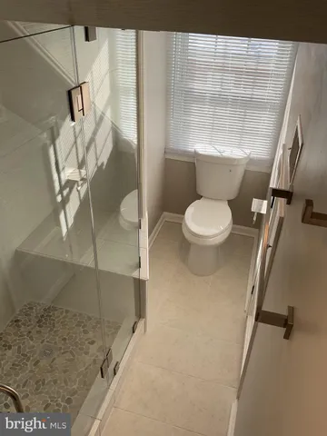 a close view of sink