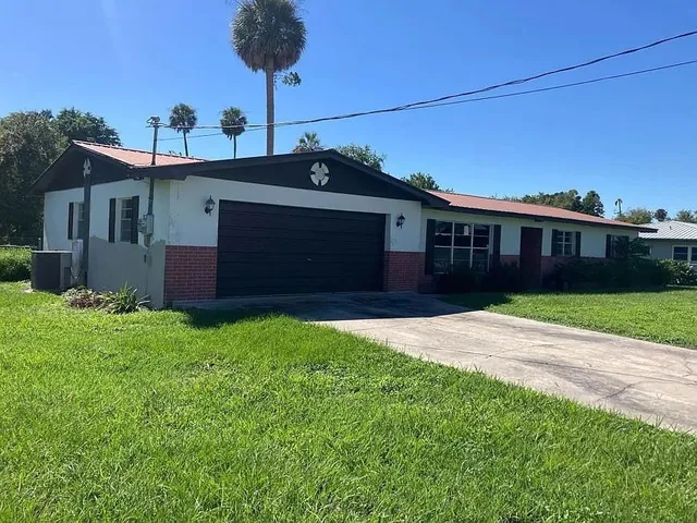 $5,000 | 2618 Southeast 38th Trail, Okeechobee, FL 34974