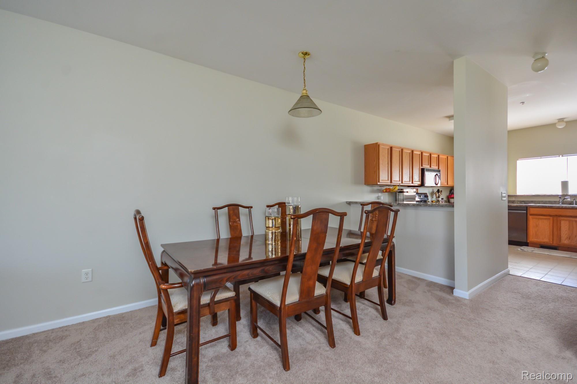 22684 Goddard Road Taylor, MI 48180 - Photo 5 of 19 DSC_5011.jpg