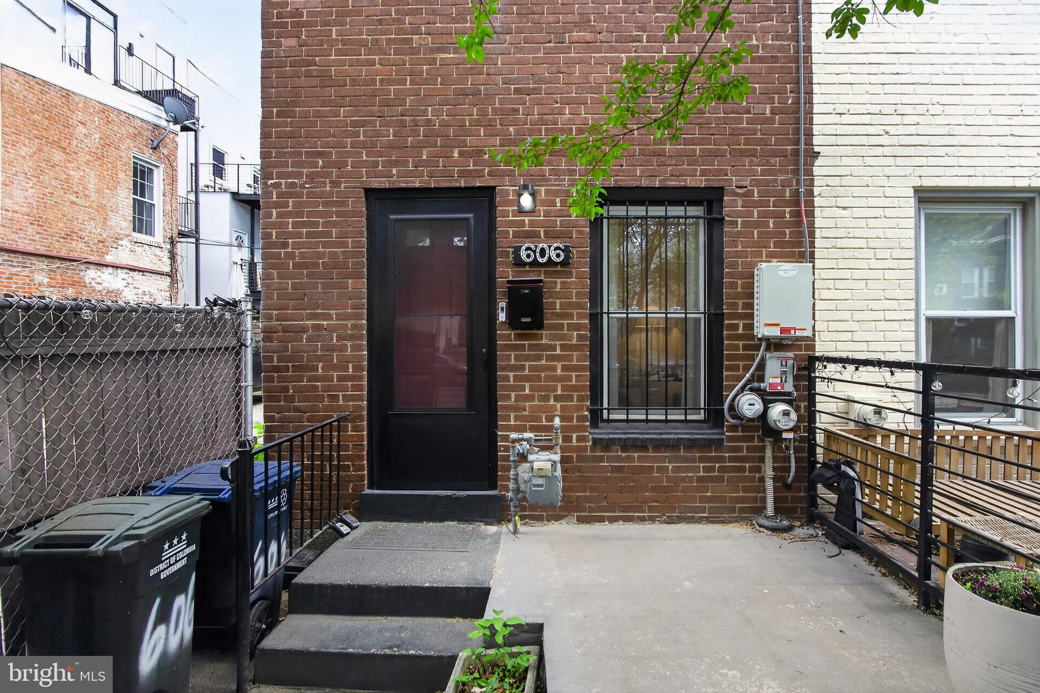 606 S Street Northwest Washington, DC 20001 - Photo 17 of 19