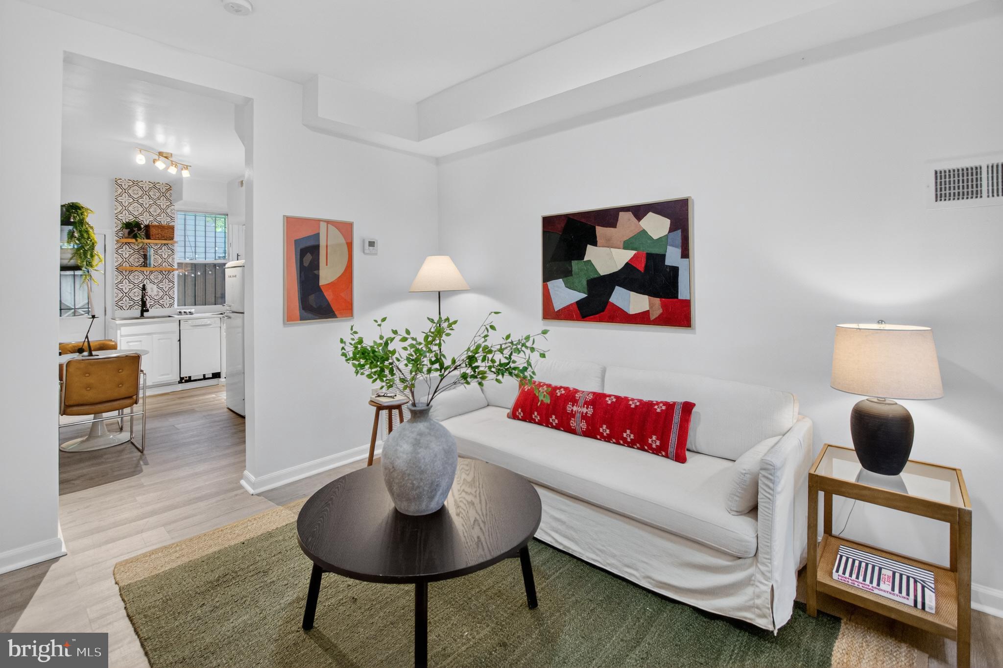 606 S Street Northwest Washington, DC 20001 - Photo 3 of 19