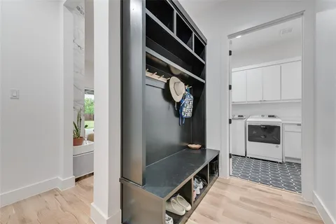 $789,000 | 418 Whispering Way, Red Oak, TX 75154