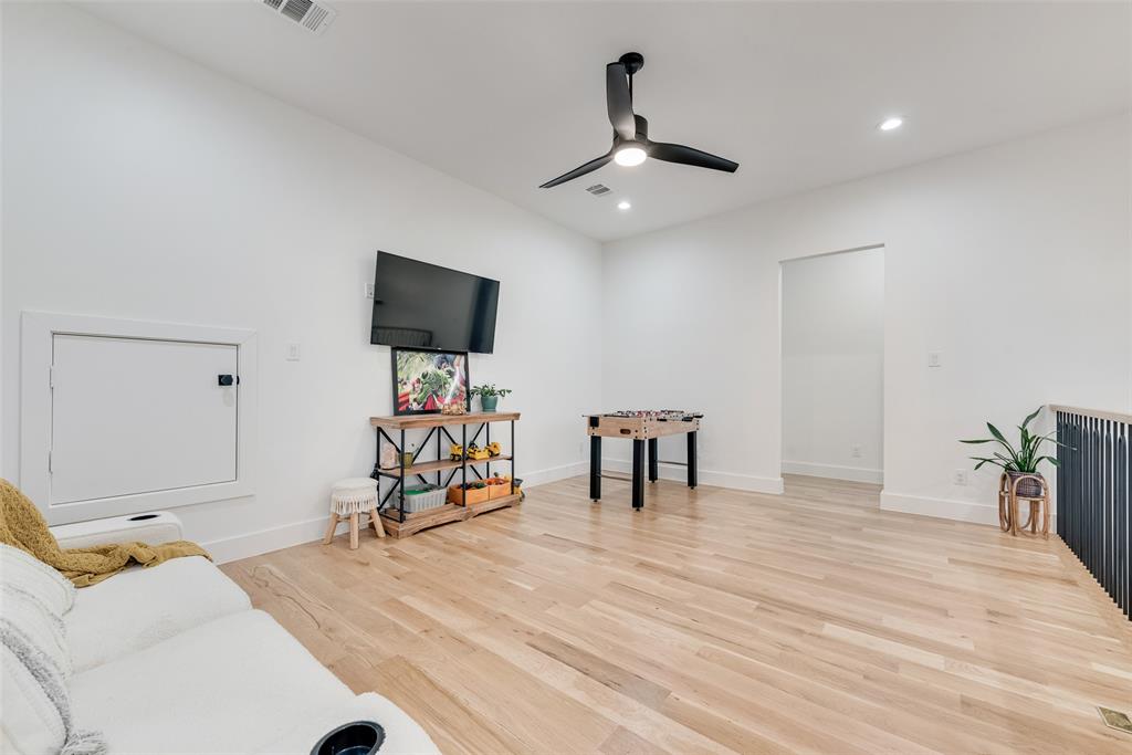 418 Whispering Way Red Oak, TX 75154 - Photo 29 of 39