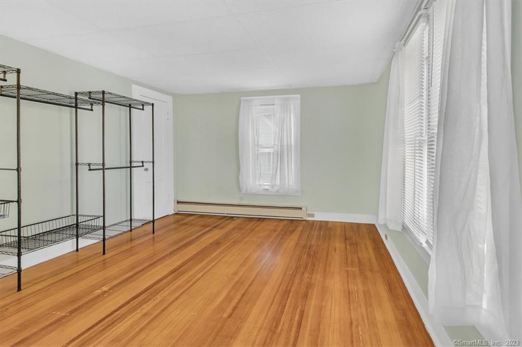 56 Winter Street Manchester, CT 06040 - Photo 16 of 36
