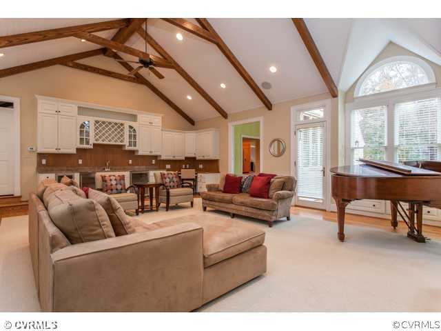 9107 Carterham Road Henrico, VA 23229 - Photo 11 of 23 Gallery Image 11