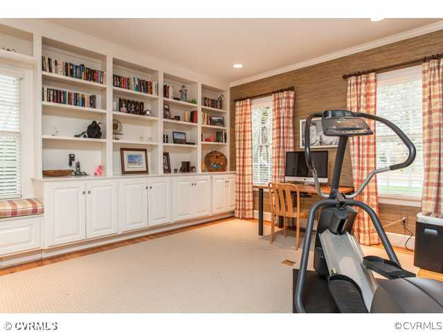 9107 Carterham Road Henrico, VA 23229 - Photo 13 of 23 Gallery Image 13