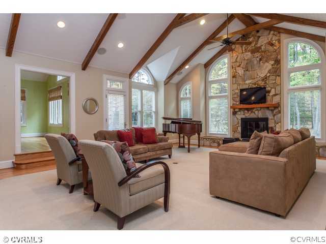 9107 Carterham Road Henrico, VA 23229 - Photo 10 of 23 Gallery Image 10