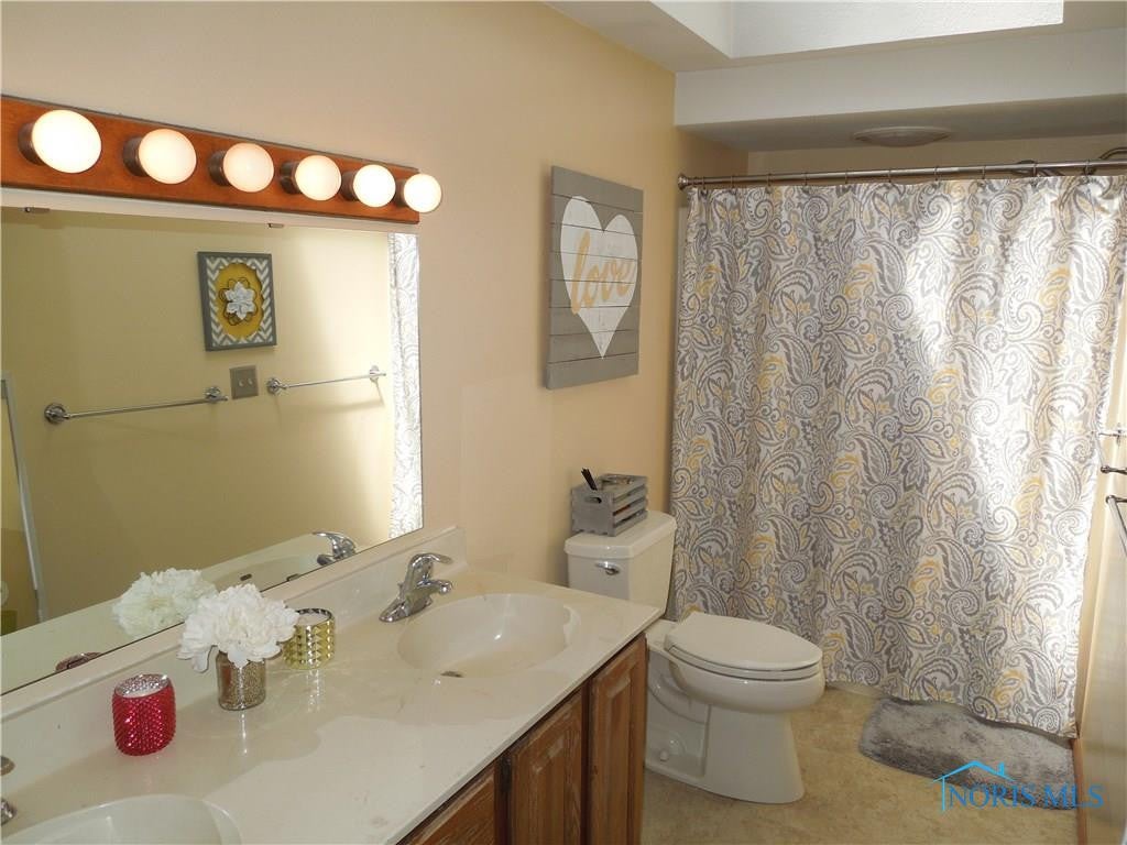 2530 Gradwohl Road Toledo, OH 43617 - Photo 28 of 35 Gallery Image 28