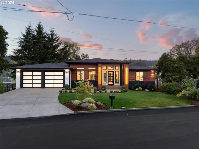 $1,695,000 | 19697 Southeast Cottonwood Street, Milwaukie, OR 97267