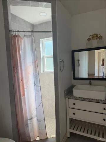 $1,400 | 708 North 6th Street, McAllen, TX 78501