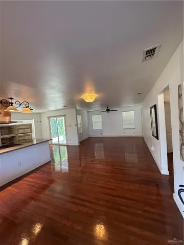 $1,400 | 708 North 6th Street, McAllen, TX 78501