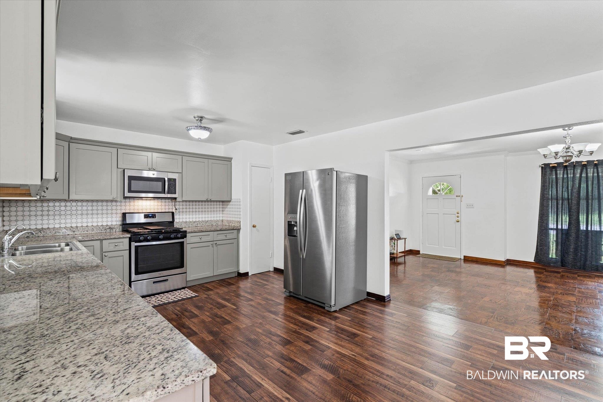 5955 Chalet Drive North Mobile, AL 36608 - Photo 5 of 35