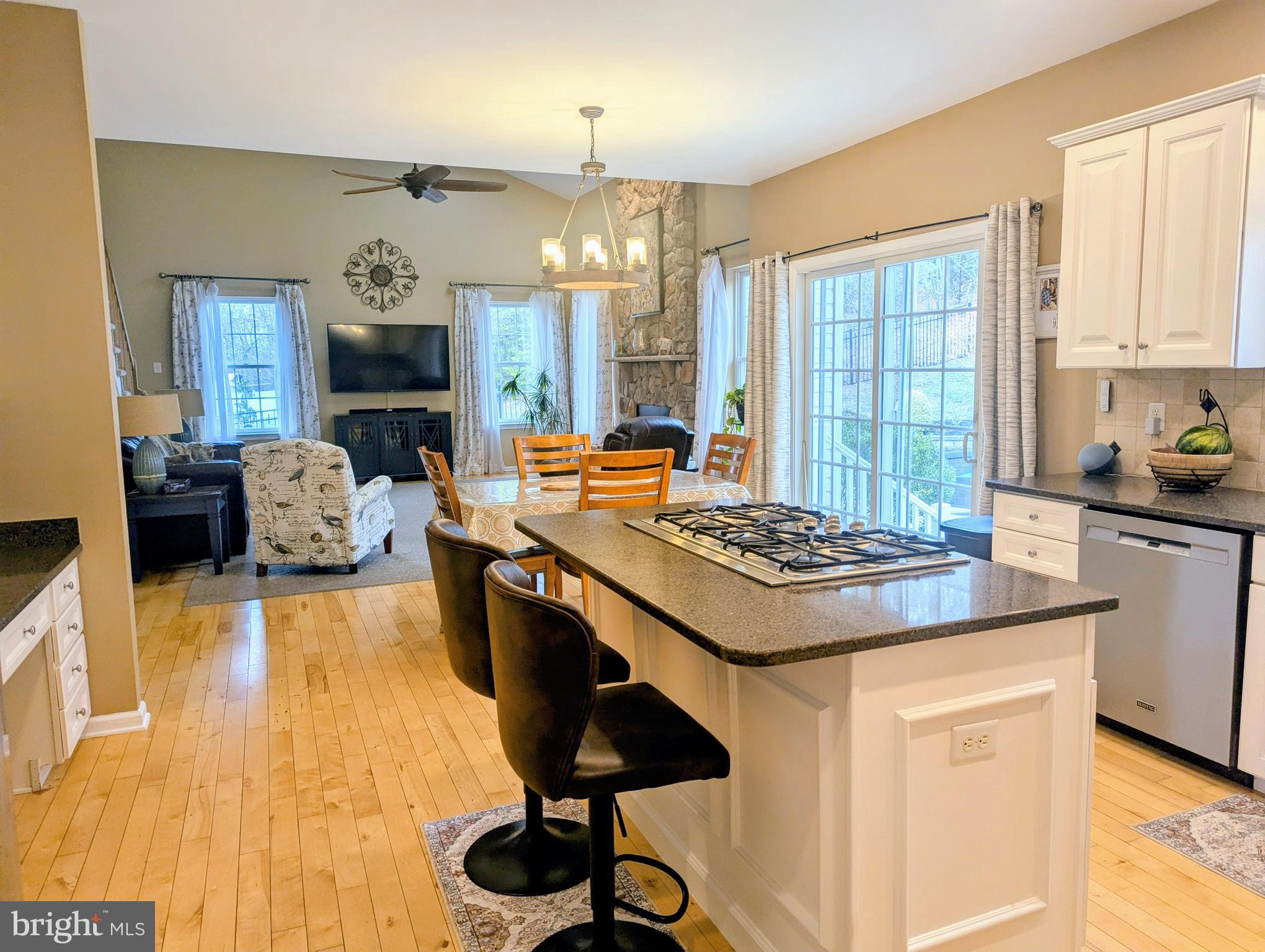 48 Lavender Drive Sewell, NJ 08080 - Photo 9 of 66